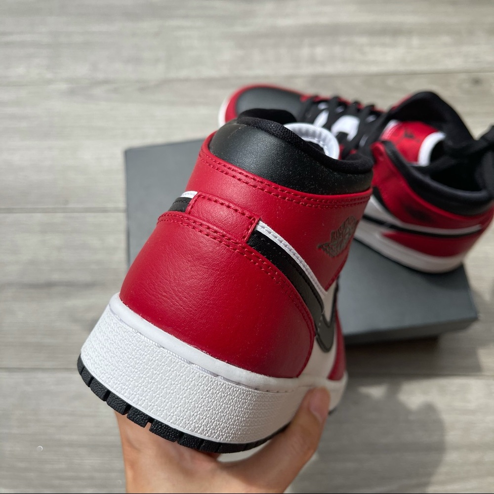 Air Jordan 1 mid Chicago - Picture 5 of 10